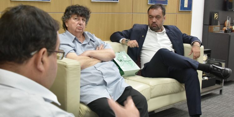Neto consegue mais de R$ 200 milhões em novos investimentos para Volta Redonda
