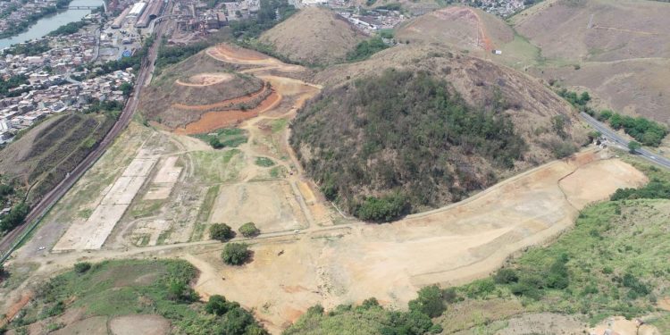 Prefeito de Barra Mansa declara interesse público em área da antiga FMC