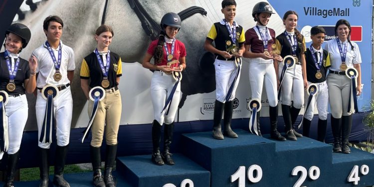 Escola de Hipismo de VR conquista ótimas posições em competição no Rio de Janeiro