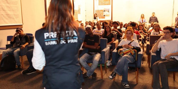 Barra do Piraí promove aula inaugural dos cursos profissionalizantes em parceria com o Firjan Senai