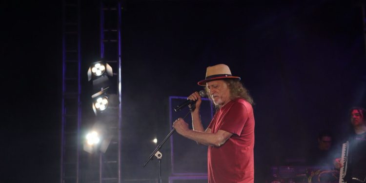 Barra do Piraí comemora 135 anos com show emocionante de Alceu Valença