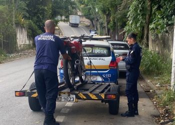 Guarda Municipal de Volta Redonda apreende ‘moto barulhenta’ conduzida por inabilitado