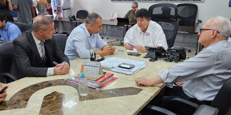Rodrigo Furtado articula iniciativas de Educação e Segurança Pública
