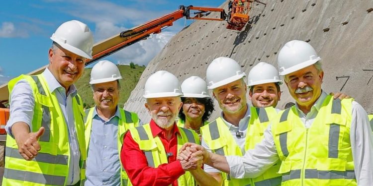 Presidente Lula visita obras da Nova Serra das Araras
