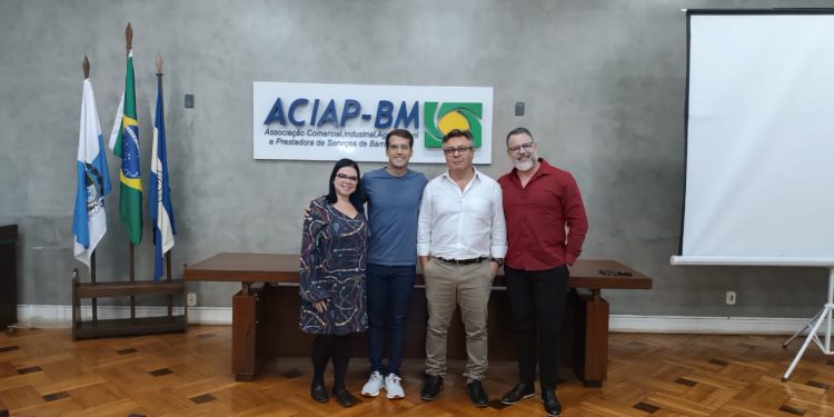 Nova UBM apresenta modelo inovador de estágio para atender demandas reais do mercado