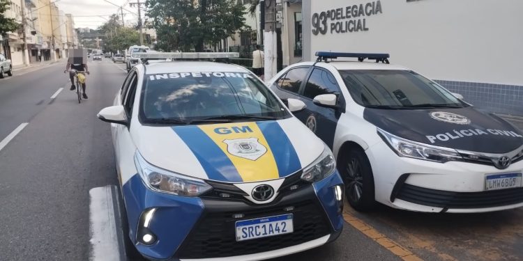 Foragido por estupro é preso após denúncia em Volta Redonda