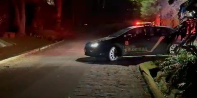 PF deflagra operação para reprimir golpes financeiros e lavagem de dinheiro no RJ