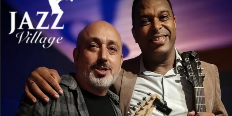Penedo: Jazz Village celebra Dia Internacional do Jazz com show especial de Rogério Valente e Giliade Lima