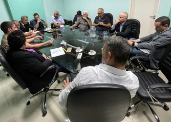 Câmara de Volta Redonda discute com Sindpass melhorias no atendimento à população