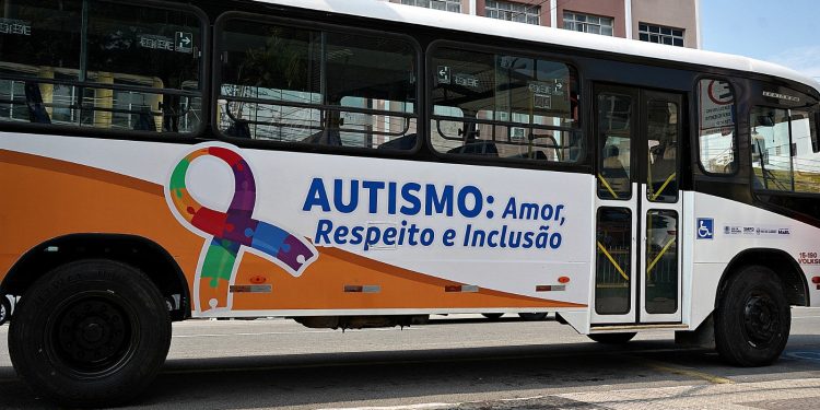 Volta Redonda amplia a oferta de transporte gratuito para pessoas com deficiência