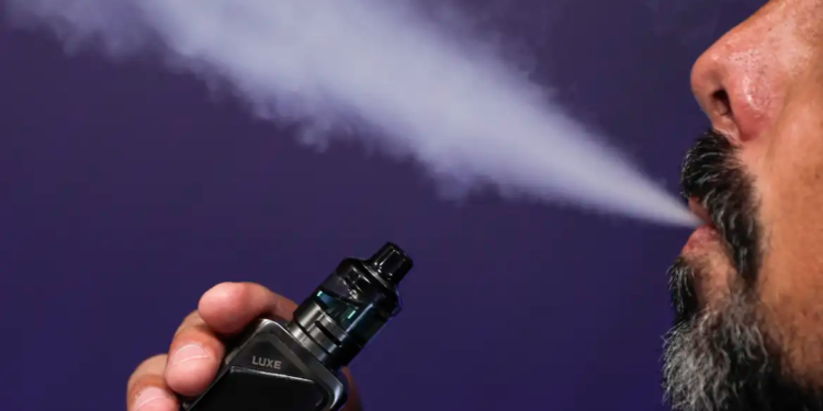 Dia Mundial Sem Tabaco alerta para uso de cigarros eletrônicos