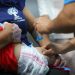 Vacinação é essencial para proteger crianças e idosos de vírus respiratórios no RJ