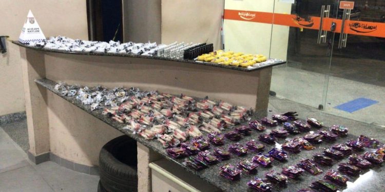 Homem é preso com grande quantidade de drogas em Angra dos Reis