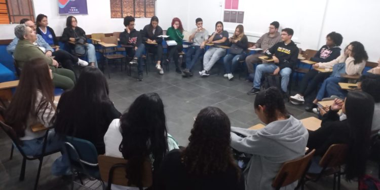 Semana pedagógica do MEP marca retorno das aulas com debates e sarau