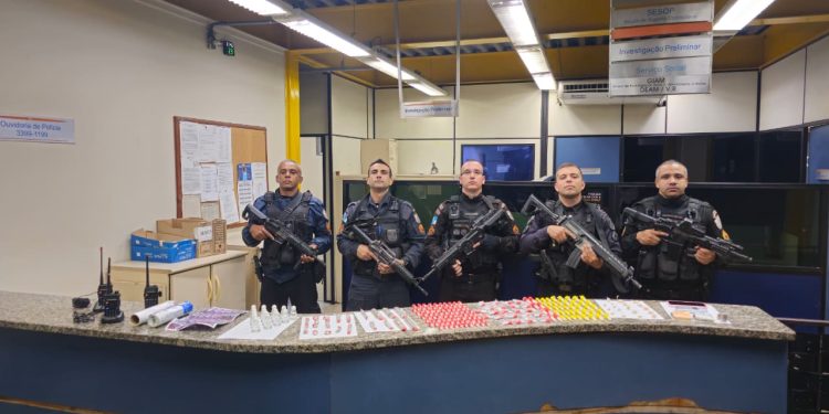 Três são presos e drogas apreendidas em operação no Santa Isabel, em Barra Mansa