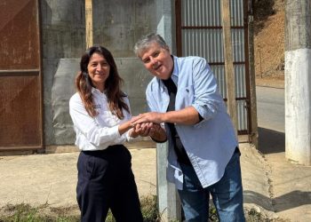 Katia Miki e André Corrêa anunciam nova rede de tubulação pela Cedae em Barra do Piraí