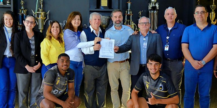 Volta Redonda renova parceria com Voltaço para garantir direitos de jovens atletas