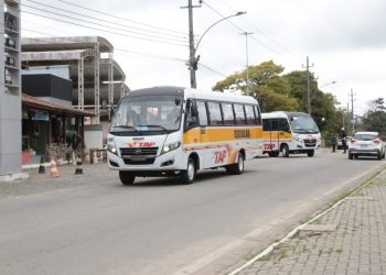 Barra do Piraí entrega nova frota de ônibus escolares para atender Ipiabas