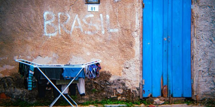 Exposição “Invisível Paraty” revela cidade além do olhar turístico