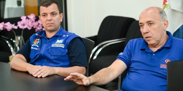 Furlani recebe presidente do DRM-RJ para discutir plano de prevenção às chuvas em Barra Mansa