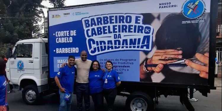 Sindicato e prefeitura firmam parceria em projeto para cortes de cabelo gratuitos em Volta Redonda
