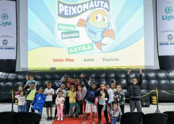 Cinema itinerante leva sessões gratuitas a bairros de Barra do Piraí