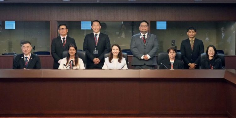 Prefeita de Barra do Piraí participa de agenda diplomática no Japão