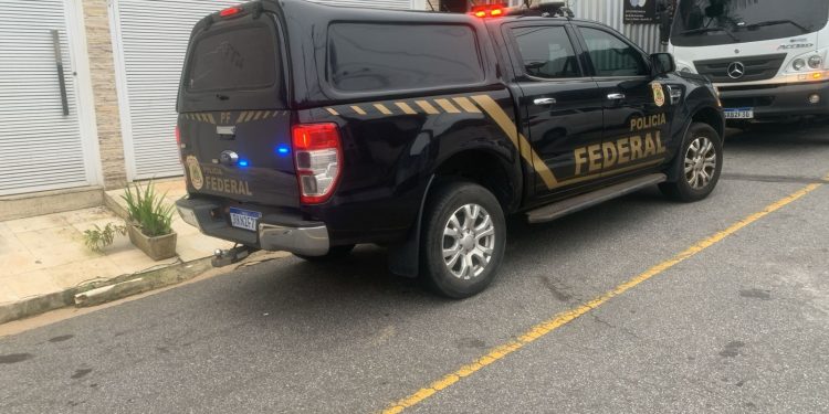 PF faz operação contra venda ilegal de armas em Paraty e Angra dos Reis