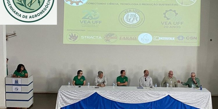 UFF celebra 20 anos do curso de Engenharia de Agronegócios em Volta Redonda