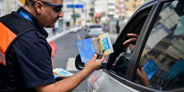 Barra Mansa realiza campanha de conscientização nas passagens de nível da linha férrea