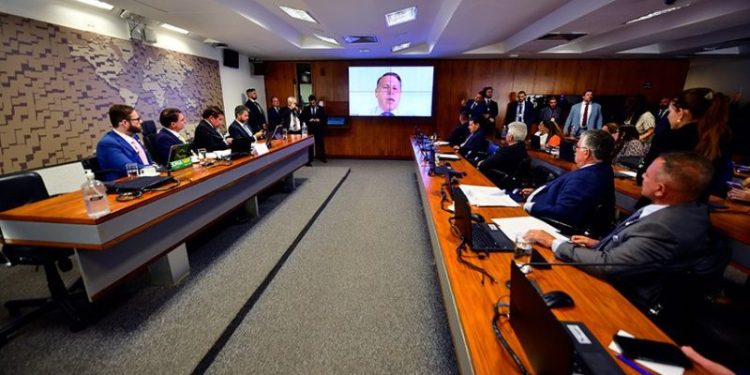 Aliados de Bolsonaro alegam que denúncias de Tagliaferro afetam julgamento no STF
