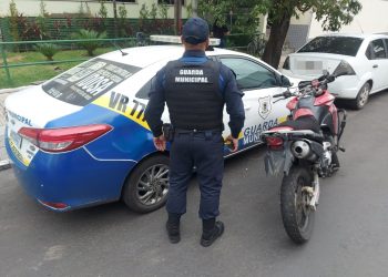 Guarda Municipal apreende moto com indícios de clonagem em Volta Redonda