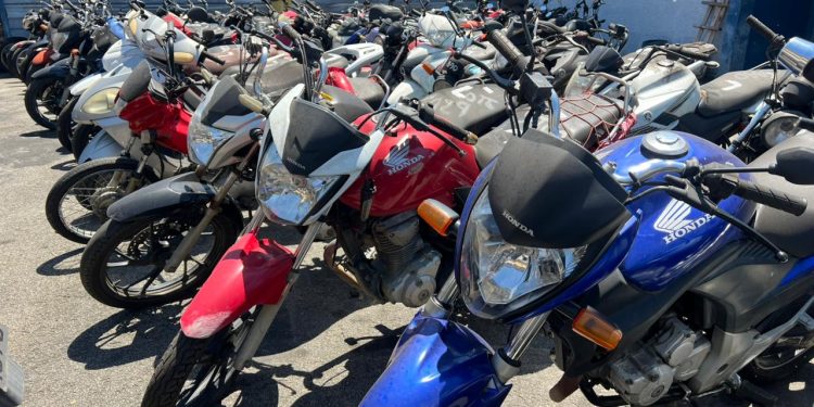 Guarda Municipal de Volta Redonda faz leilão online com mais de 260 veículos no dia 15