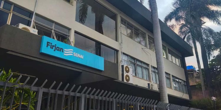 Firjan SENAI Barra Mansa recebe encontro sobre mercado Metalmecânico