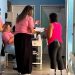 Campanha Outubro Rosa leva exames gratuitos a mulheres de São José do Turvo nesta terça