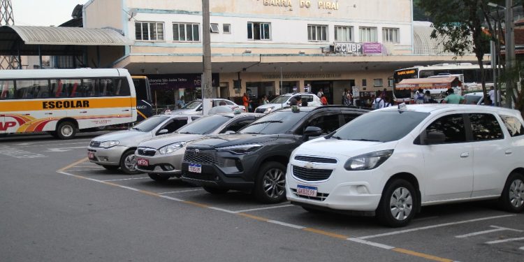 Barra do Piraí inicia vistoria obrigatória de táxis