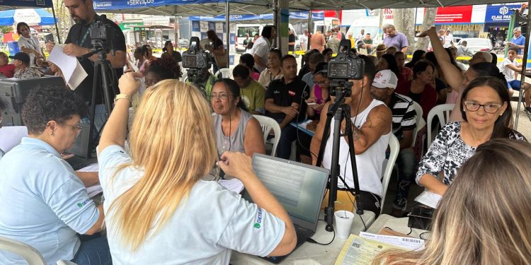 Paracambi recebe RJ Para Todos com serviços gratuitos à população