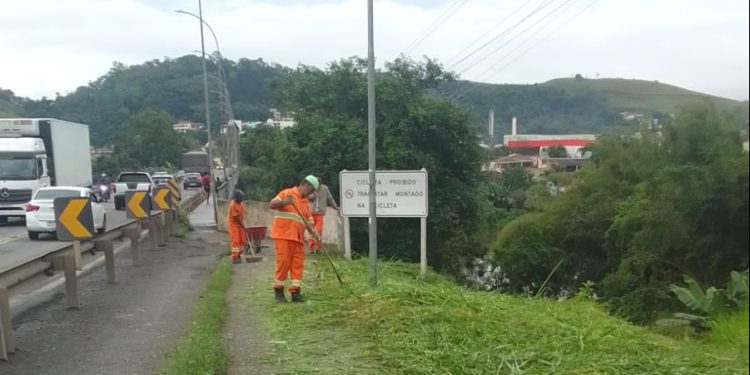 Volta Redonda faz mutirão de limpeza e manutenção no trecho urbano da BR-393