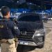 PRF recupera veículo de luxo e prende suspeito na Dutra, em Barra Mansa