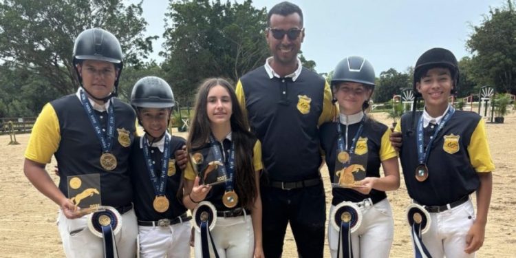 Aluna da Escola de Hipismo de Volta Redonda conquista ouro no Ranking Estadual