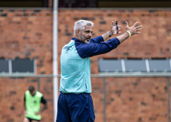 Voltaço se prepara para enfrentar o Maricá pelo Campeonato Carioca