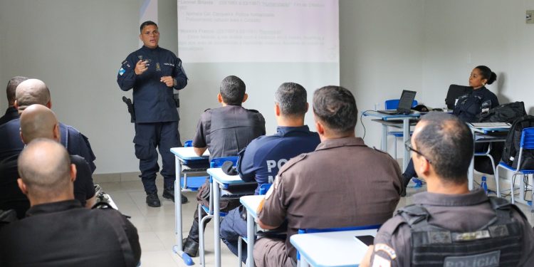 Policiais militares são capacitados para ampliação do programa ‘Bairro Presente’ em Volta Redonda