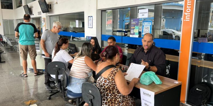 Sala do Empreendedor de BM reforça regularização de MEIs