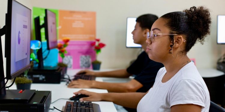 Prefeitura de Volta Redonda está com inscrições abertas para cursos gratuitos de informática