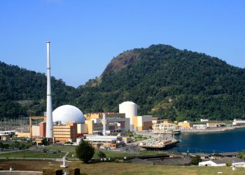 Aneel revisa tarifas de Angra 1 e 2 para 2026
