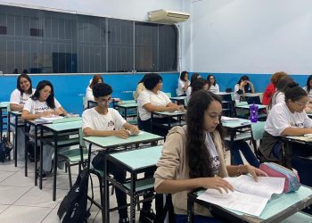 Projeto de Volta Redonda comemora aprovações em universidades federais e amplia vagas para 2026