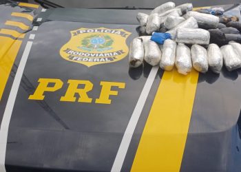 PRF prende homem com 5 kg de haxixe escondidos em fundo falso de carro na Dutra