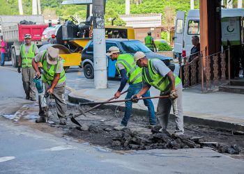 Prefeitura intensifica tapa-buracos em área central de Barra do Piraí