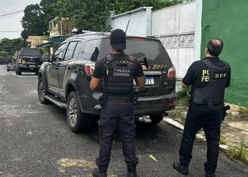 Mulher é presa pela PF por filmar abuso contra filhas de 4 e 9 anos