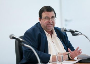Munir Neto apresenta pacote de projetos com foco em proteção social e inclusão
